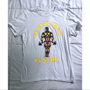 Golds Gym t-shirt